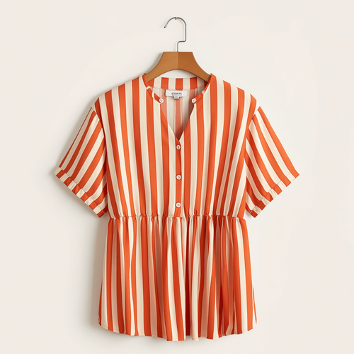 Blouse orange et crème à rayures verticales avec manches courtes et boutons blancs devant