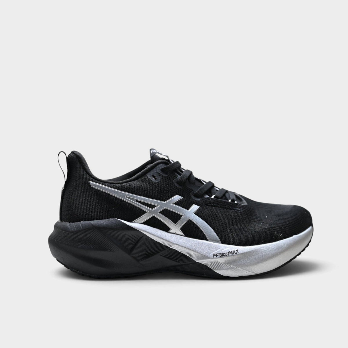 ASICS Novablast 5 Chaussures de running réactives pour homme