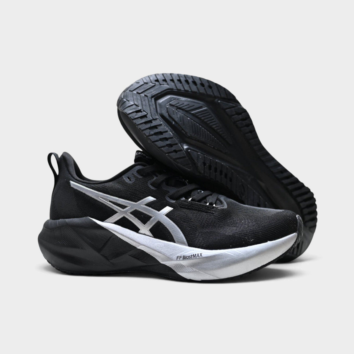 ASICS Novablast 5 Chaussures de running réactives pour homme
