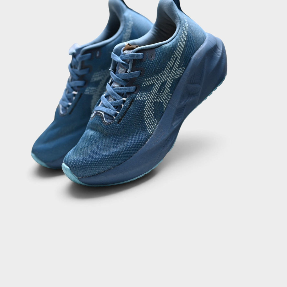 ASICS Novablast 5 Chaussures de running réactives pour homme
