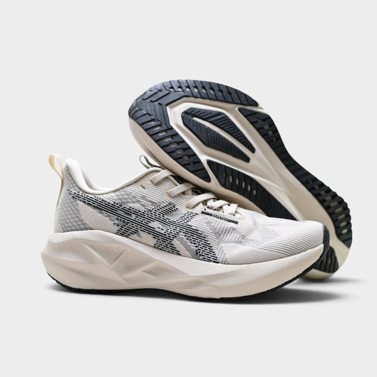ASICS Novablast 5 Chaussures de running réactives pour homme