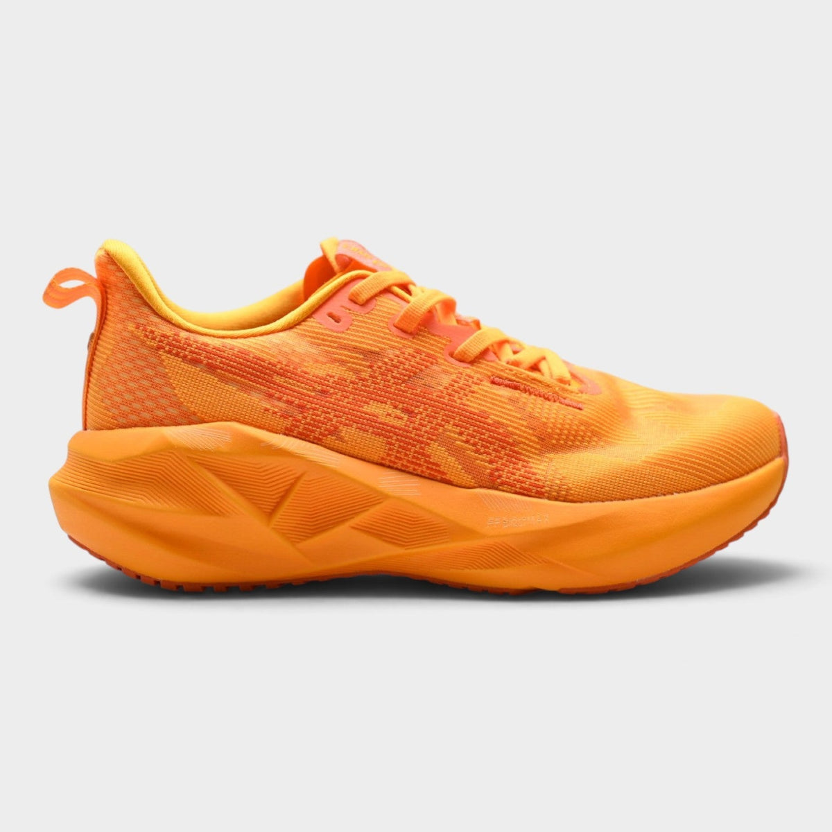 ASICS Novablast 5 Chaussures de running réactives pour femme