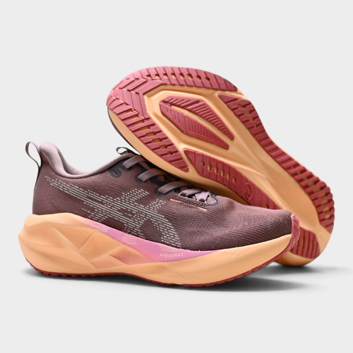 ASICS Novablast 5 Chaussures de running réactives pour femme
