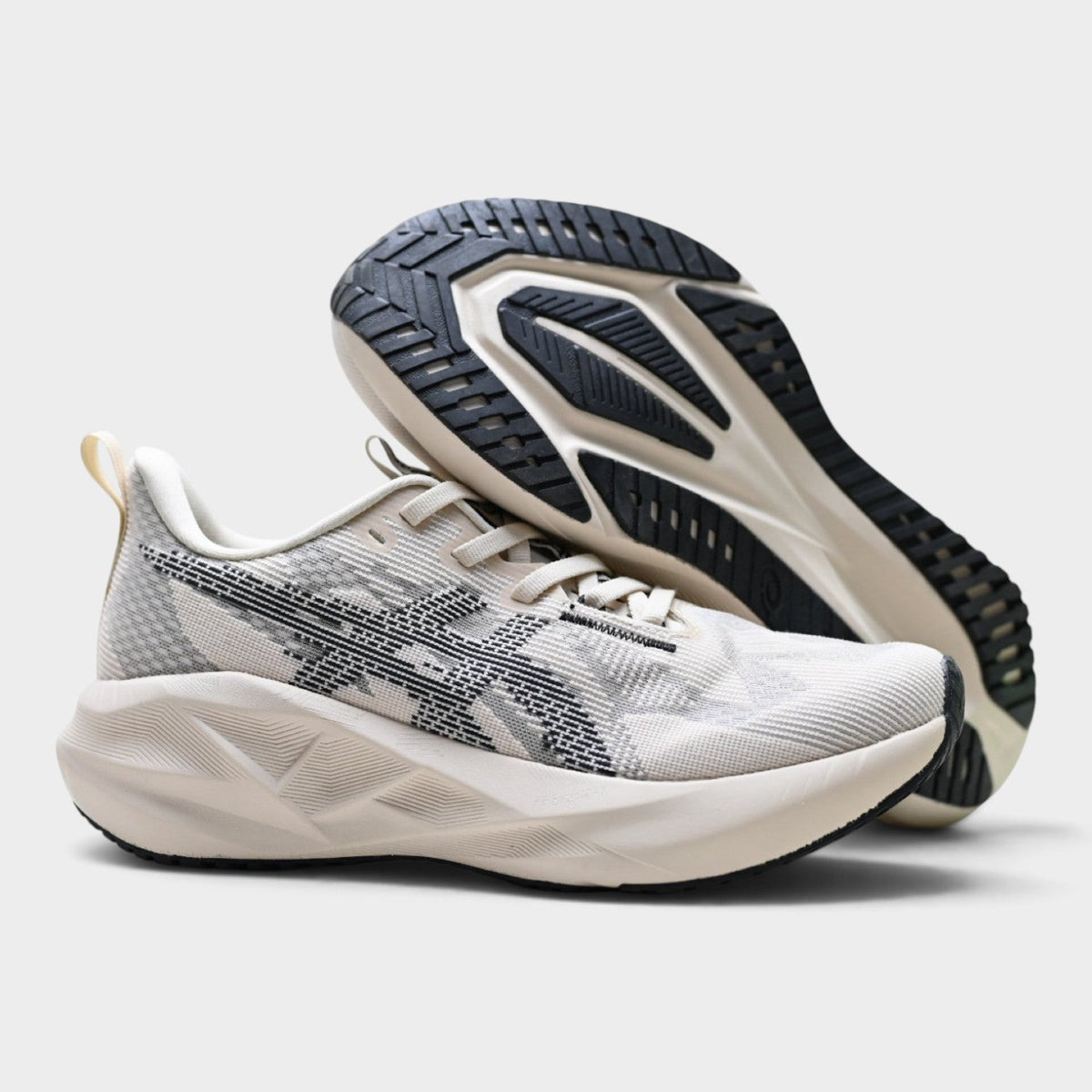 ASICS Novablast 5 Chaussures de running réactives pour femme