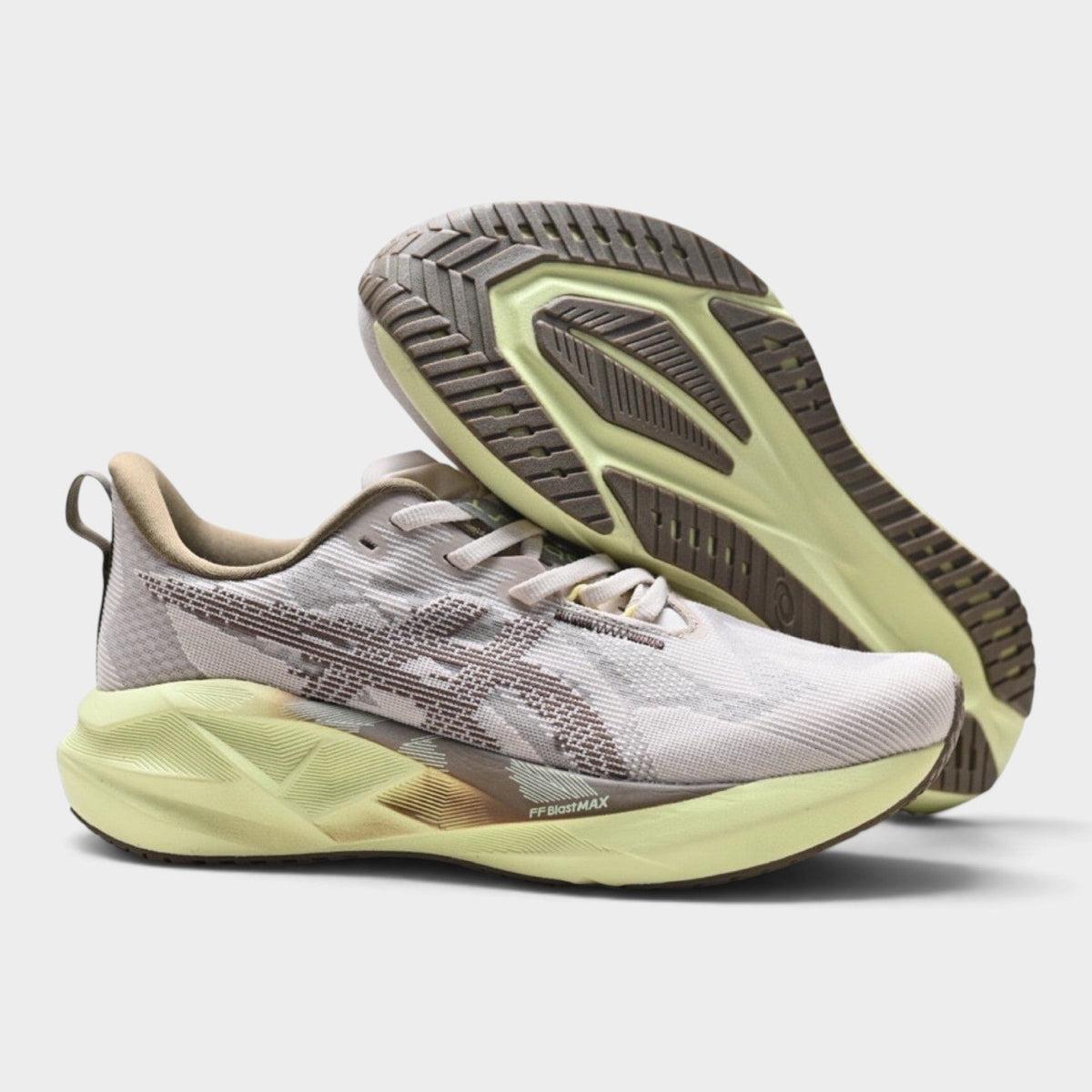ASICS Novablast 5 Chaussures de running réactives pour femme