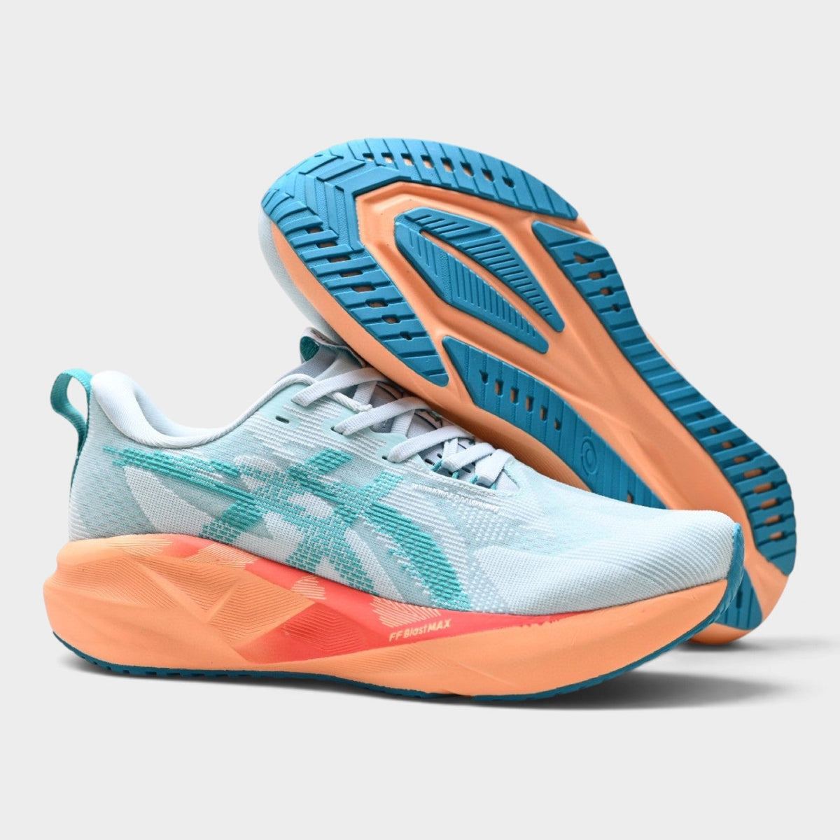 ASICS Novablast 5 Chaussures de running réactives pour femme