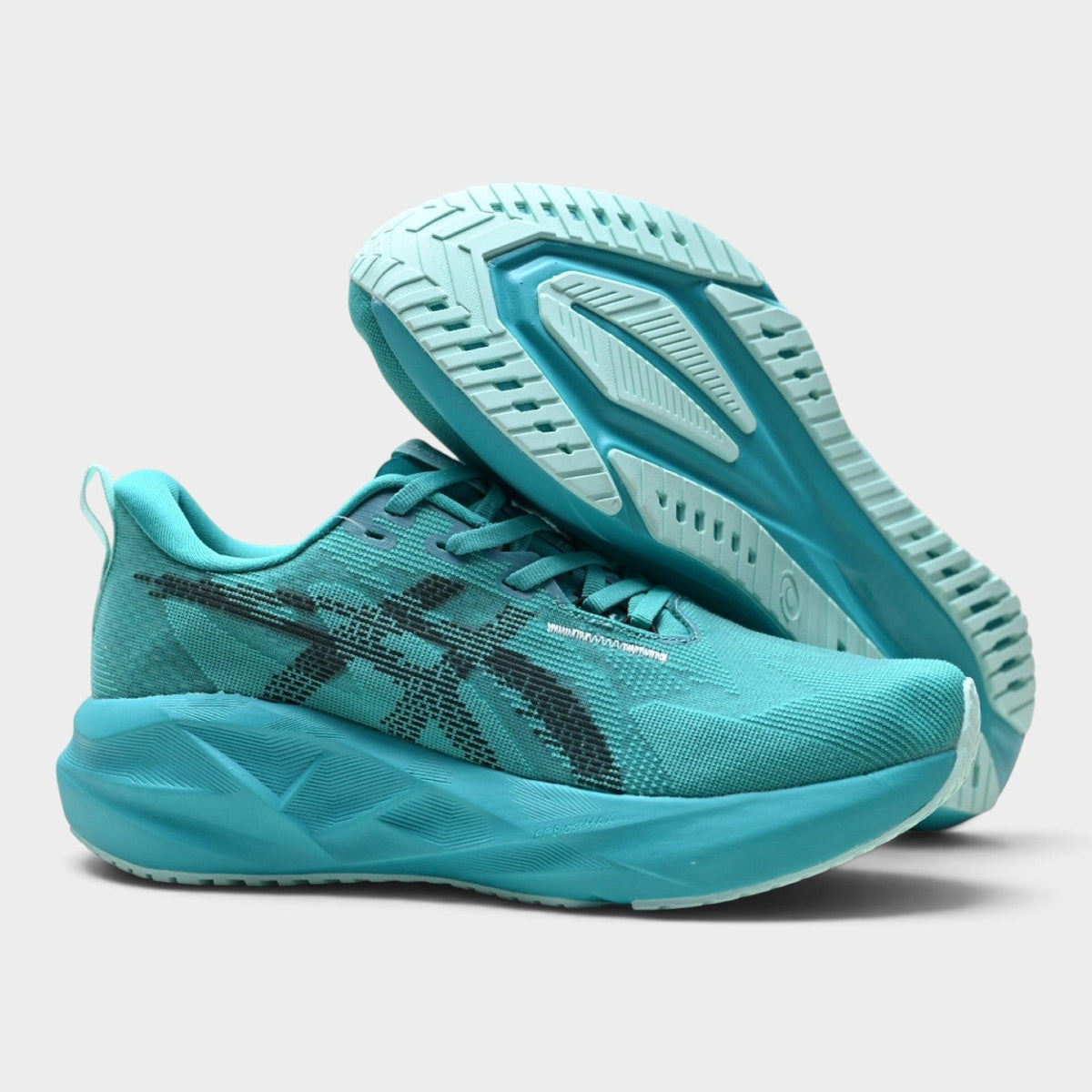 ASICS Novablast 5 Chaussures de running réactives pour femme