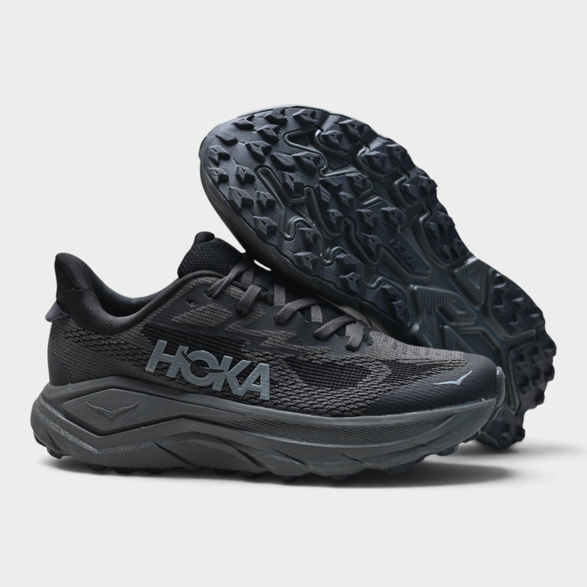 HOKA Challenger 8 Chaussures de trail avec amorti pour homme