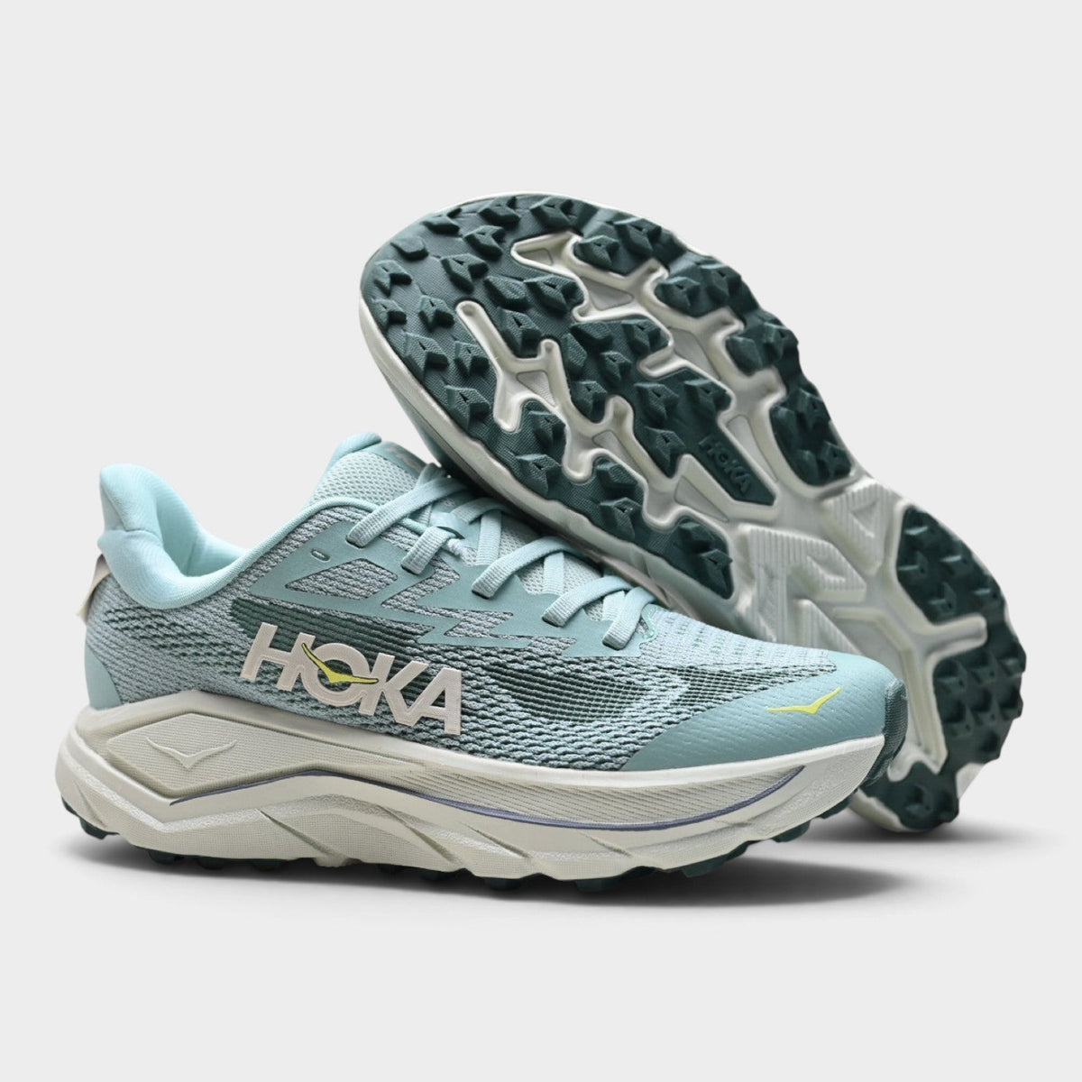 HOKA Challenger 8 Chaussures de trail avec amorti pour homme