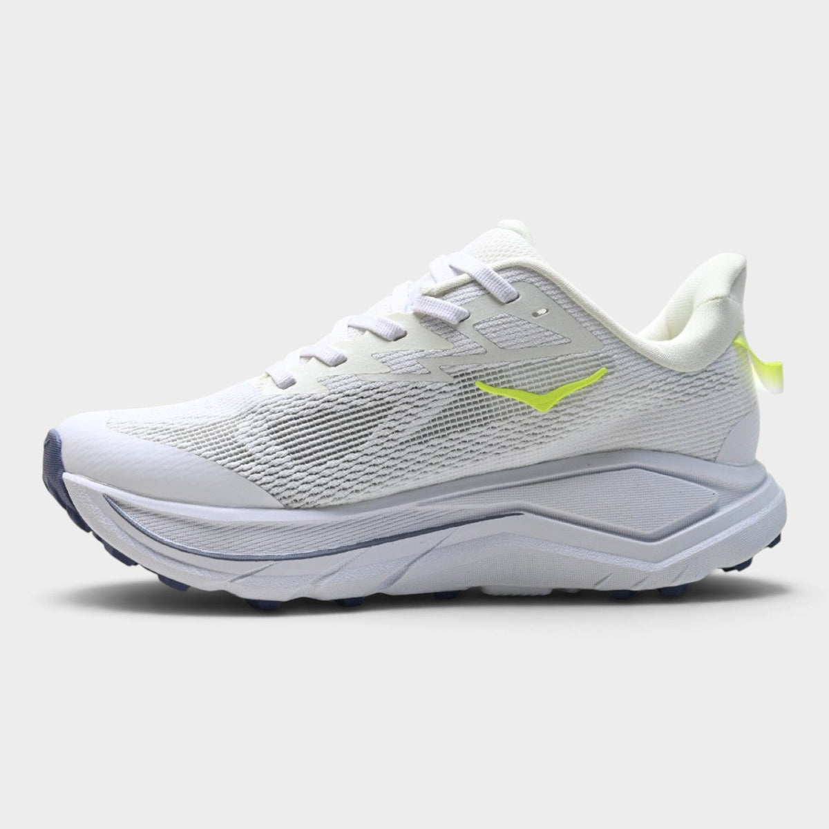 HOKA Challenger 8 Chaussures de trail avec amorti pour homme