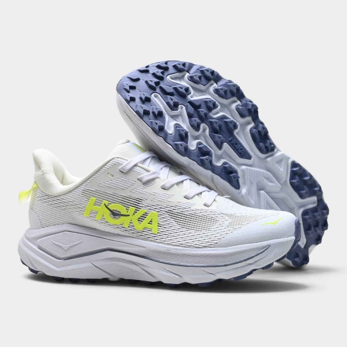 HOKA Challenger 8 Chaussures de trail avec amorti pour femme