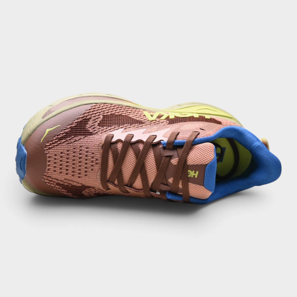 HOKA Challenger 8 Chaussures de trail avec amorti pour femme