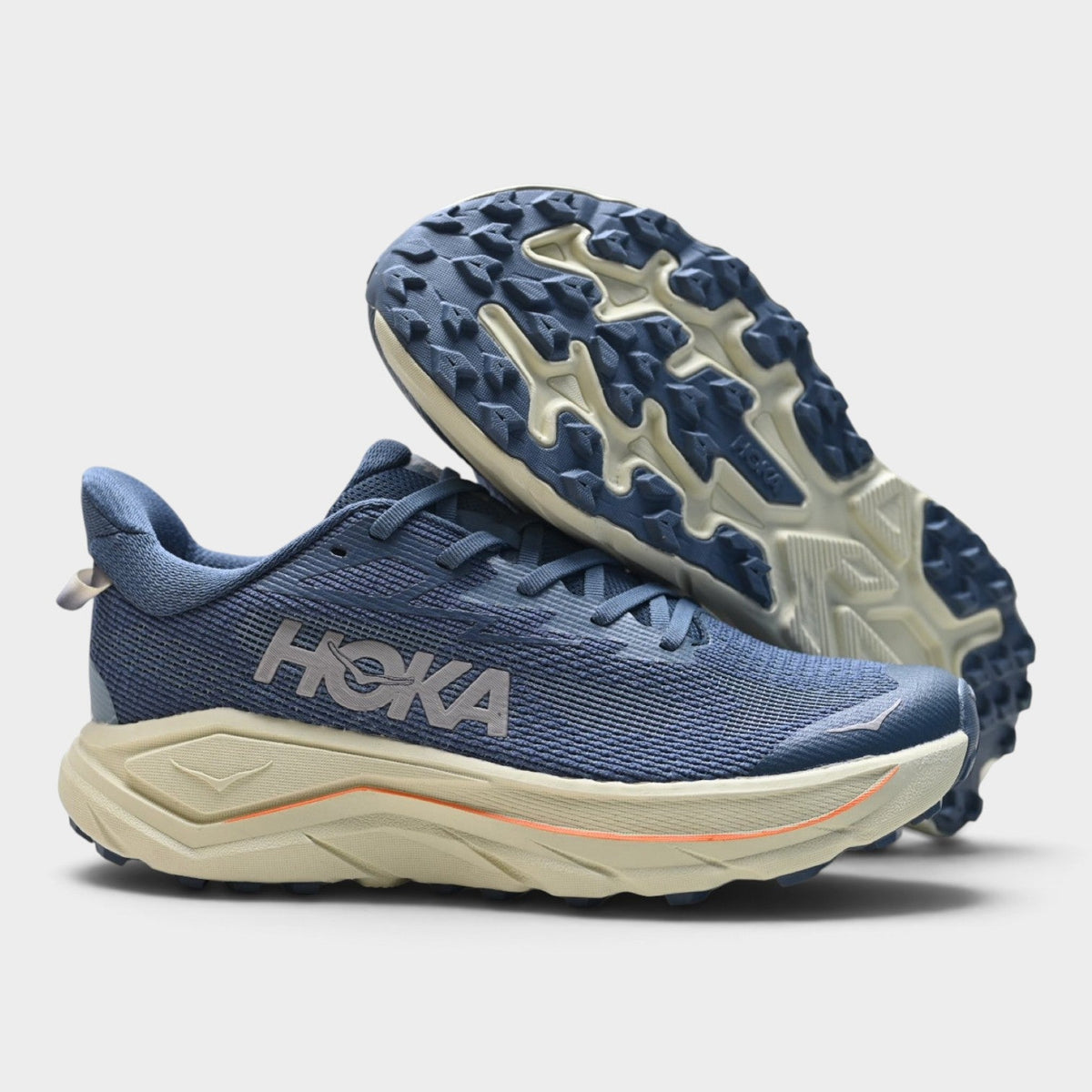 HOKA Challenger 8 Chaussures de trail avec amorti pour homme