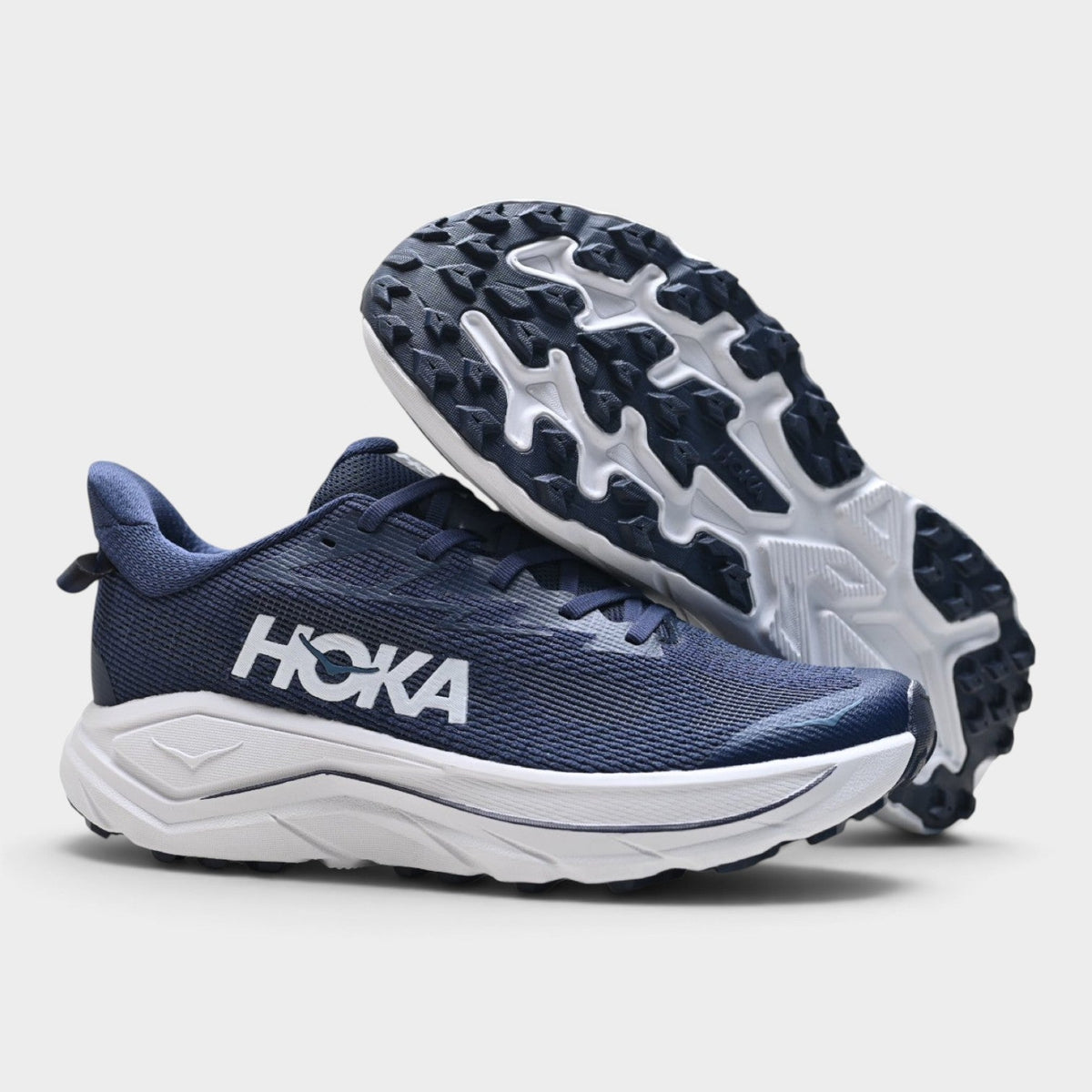 HOKA Challenger 8 Chaussures de trail avec amorti pour homme