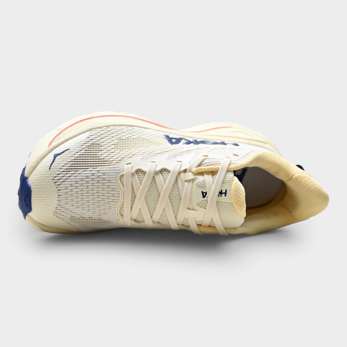 HOKA Challenger 8 Chaussures de trail avec amorti pour femme
