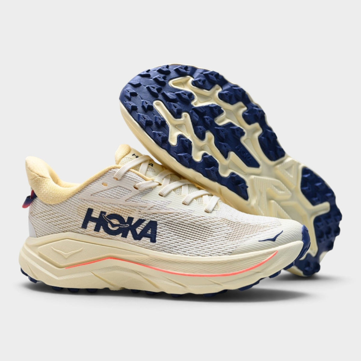 HOKA Challenger 8 Chaussures de trail avec amorti pour femme