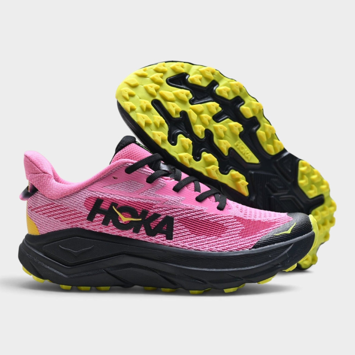 HOKA Challenger 8 Chaussures de trail avec amorti pour femme